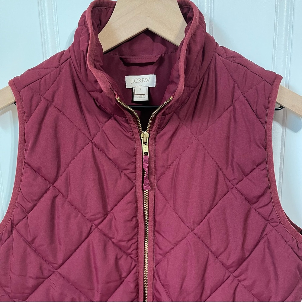 J. Crew Quilted Burgundy Puffer Vest with Front Snap Pockets Outdoors Womens S